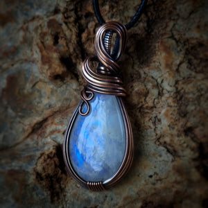 Nova Fire Jewellery Pendant - Rainbow Moonstone Gemstone in Antiqued, Polished Pure Copper Wire - Handcrafted, Wire Wrapped Pendant