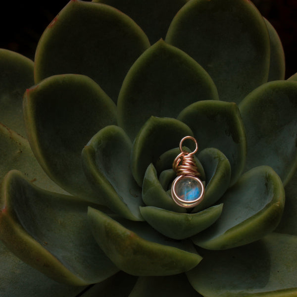 Nova Fire Jewellery Pendant - Blue Flash Moonstone Gemstone in Polished, Woven Rose Gold Plated Copper - Handcrafted, Wire Wrapped Pendant